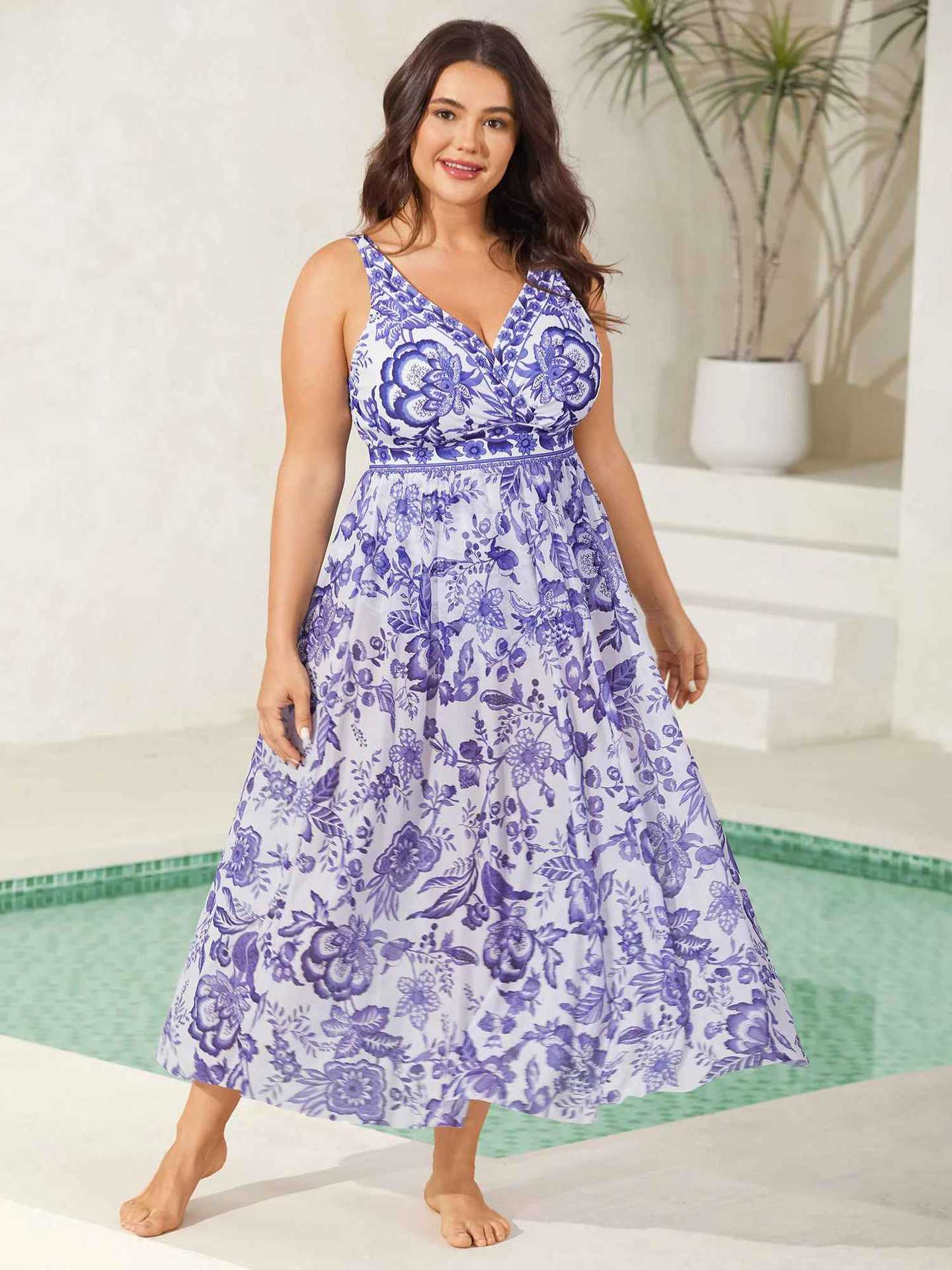 New Style Fashionable Unique Printed Plus-Size Halter Bikini Set Beachwear